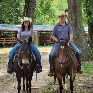 Meet your Posher, Stacy